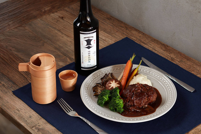 Nikomi Hambagu (Stewed Japanese Hamburg Steak)