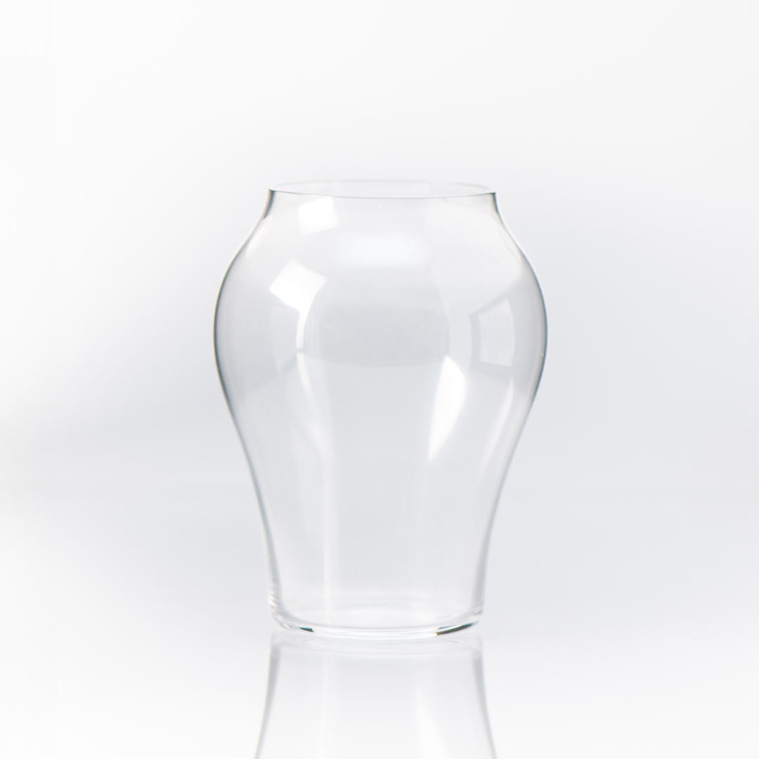 Hirota “Tsubomi” Glass, side view