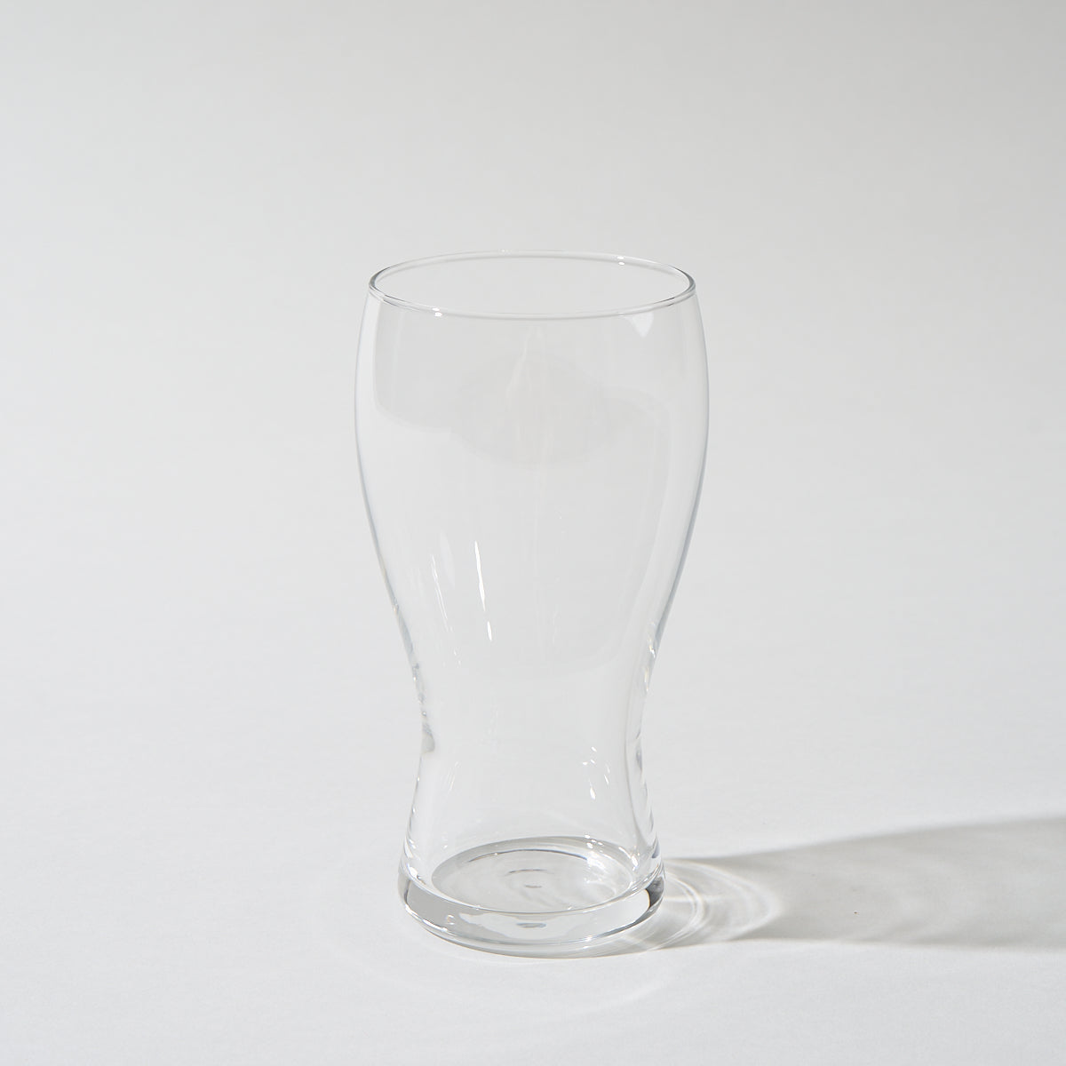 “Aderia” Craft Beer Master Glass Mellow, upward angled view