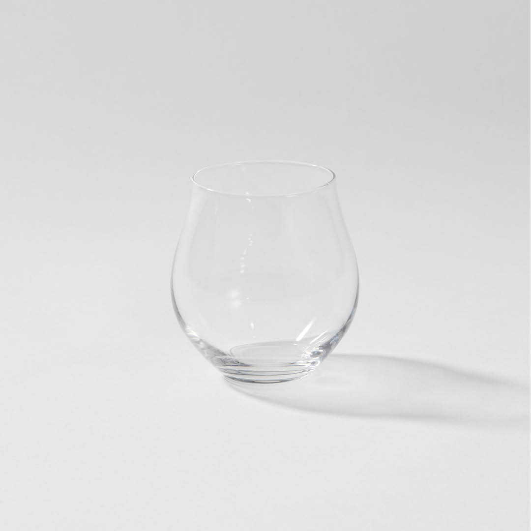 “Aderia” Craft Sake Glass Rich Aroma, upward angled view