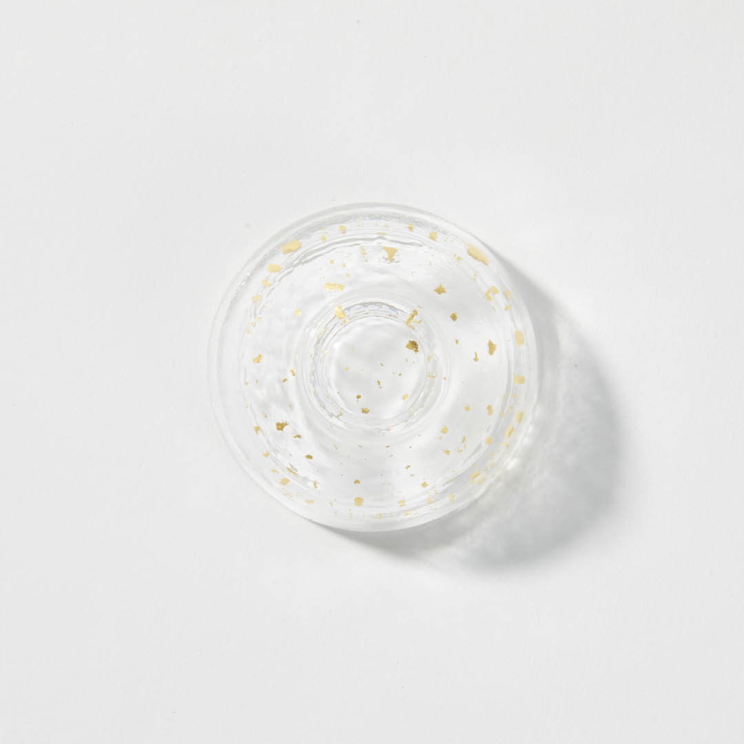 “Nishiki” Gold Flake Guinomi Glass (Clear), bottom view