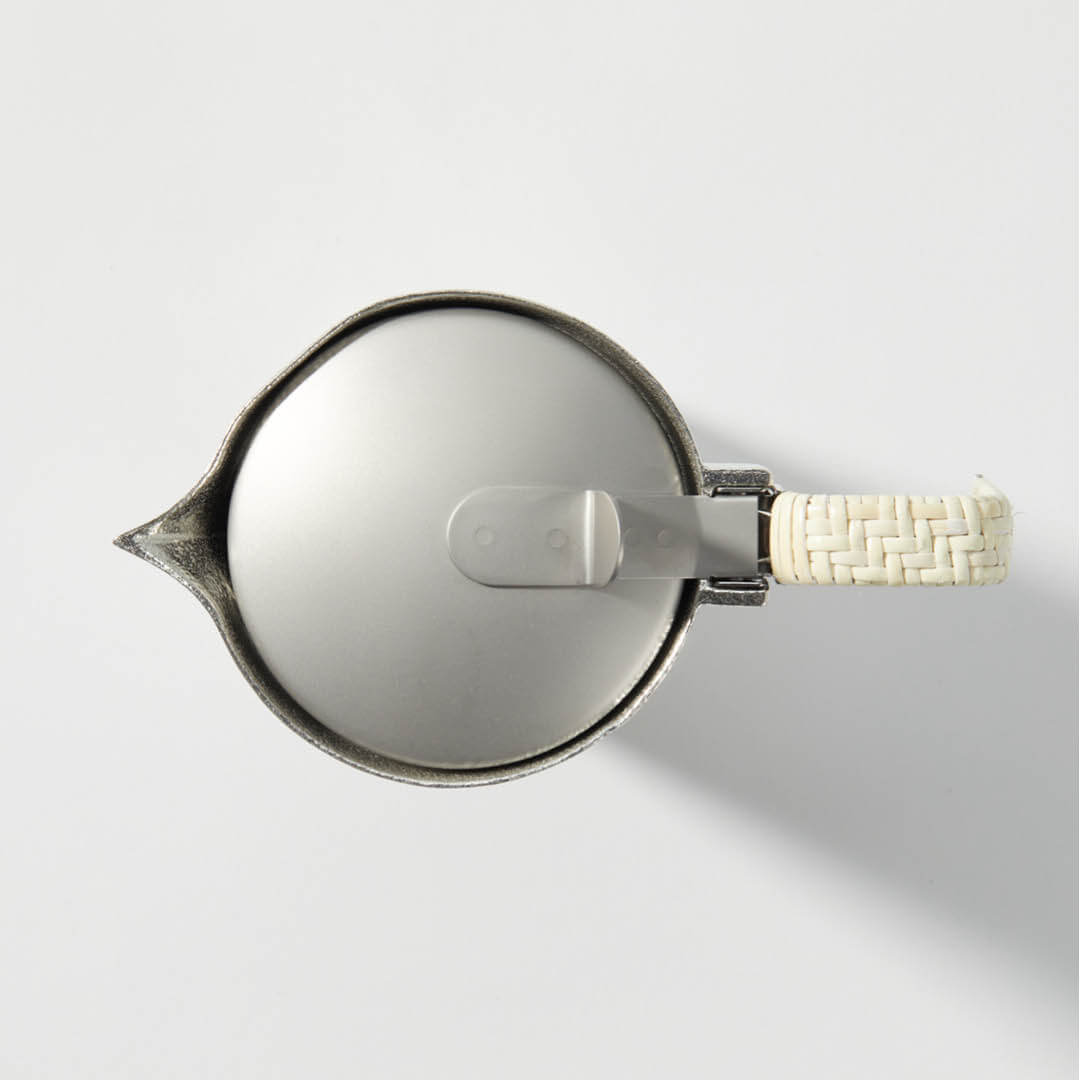 “Nousaku” Tin Chirori Sake Warmer With Lid, top view